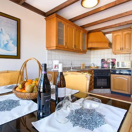 Villa Casa Clara 2 *